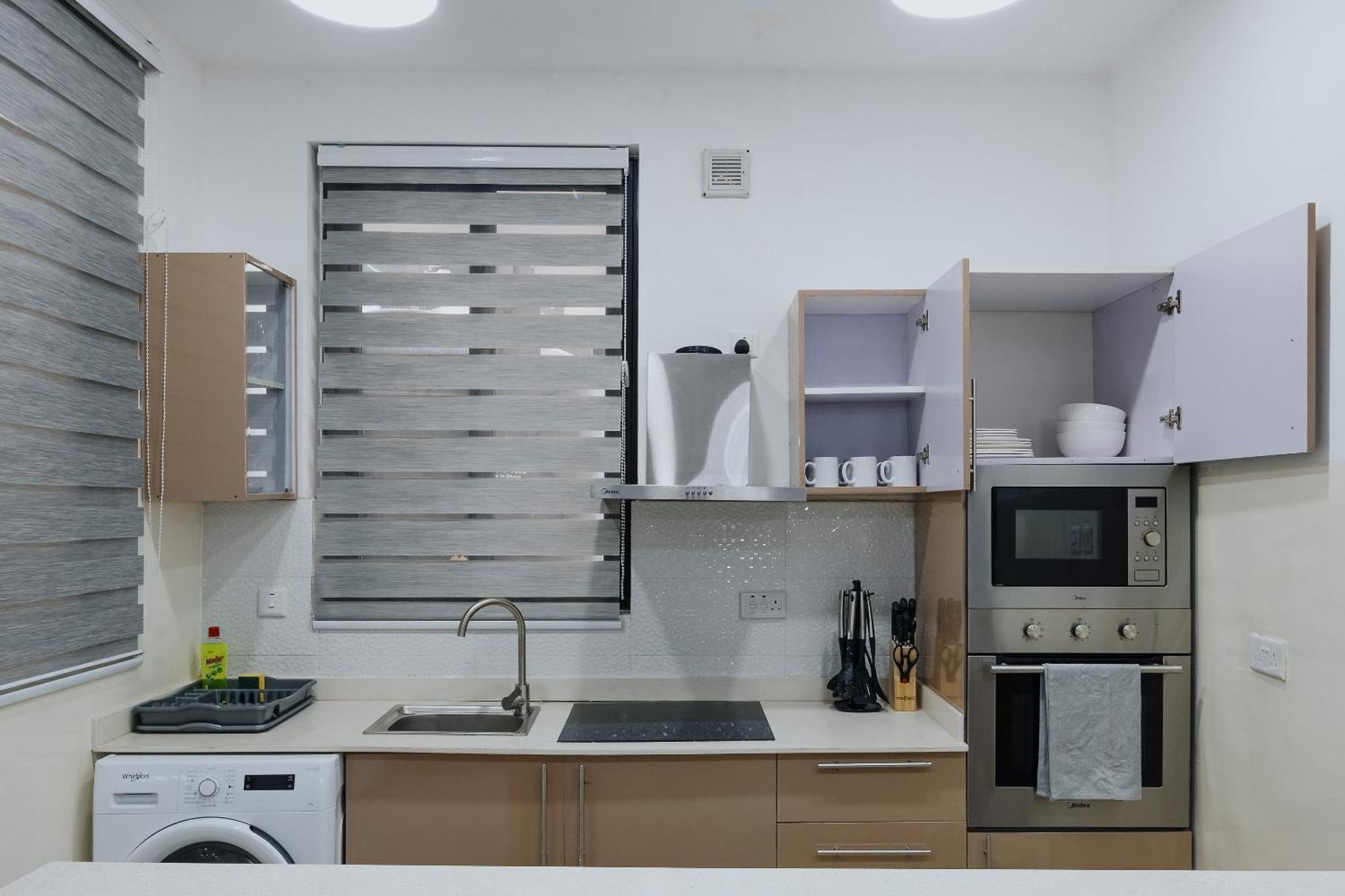 The Avery Apartments At Odomaa Place B, East Airport アクラ エクステリア 写真