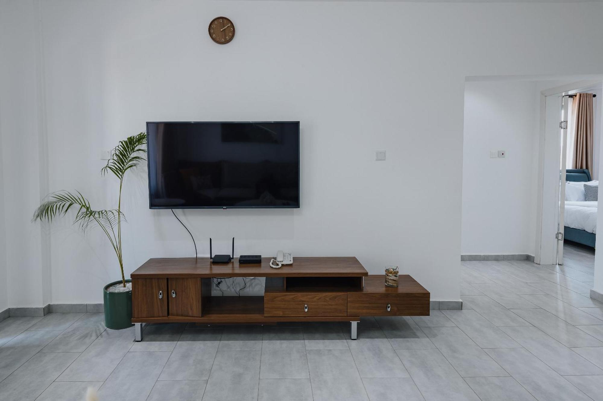 The Avery Apartments At Odomaa Place B, East Airport アクラ エクステリア 写真