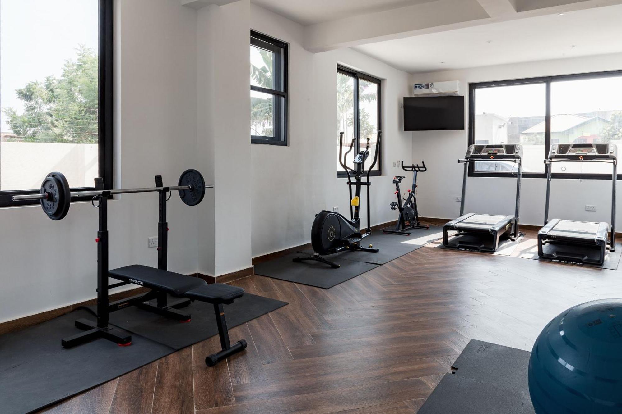The Avery Apartments At Odomaa Place B, East Airport アクラ エクステリア 写真