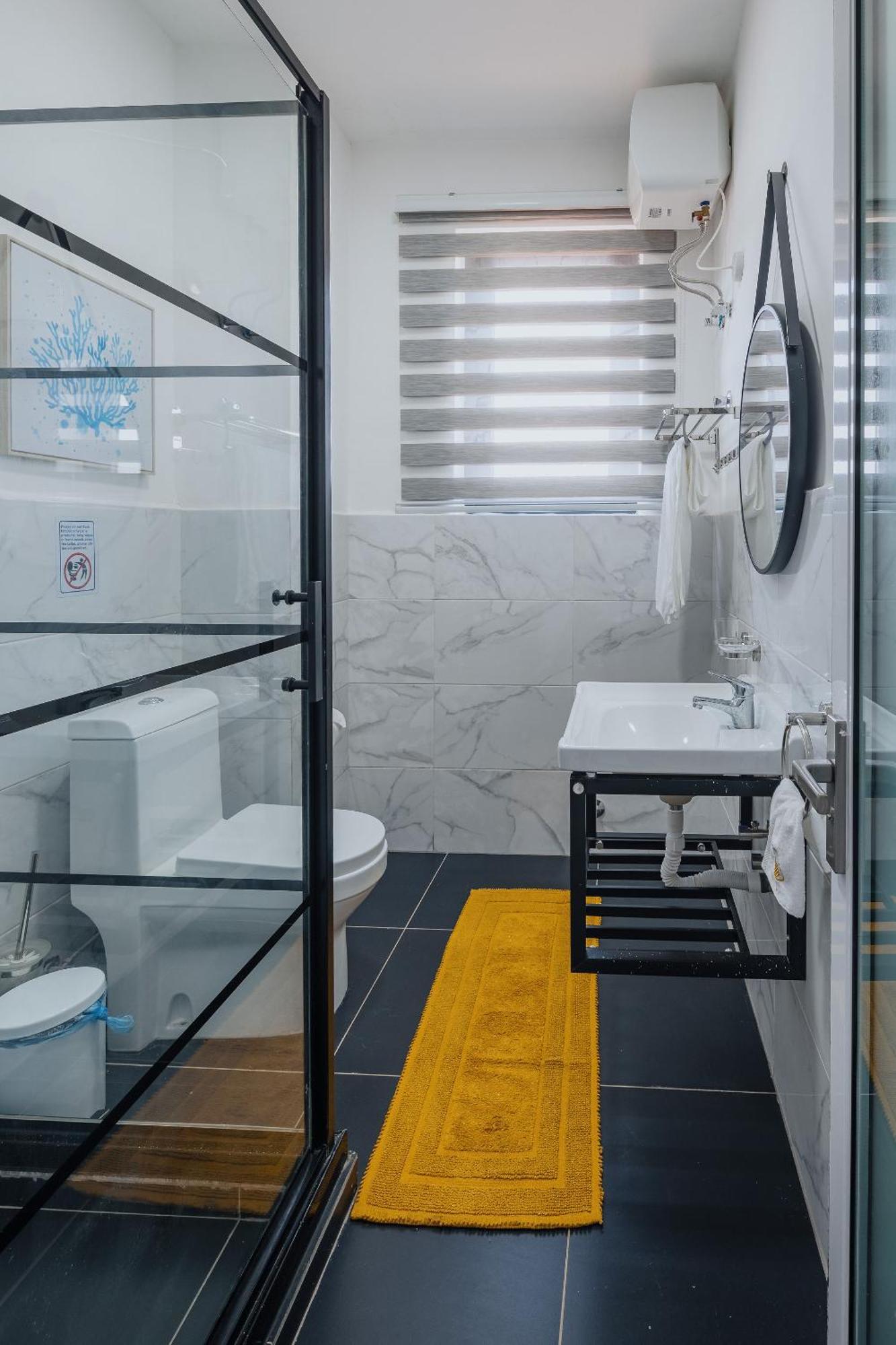 The Avery Apartments At Odomaa Place B, East Airport アクラ エクステリア 写真