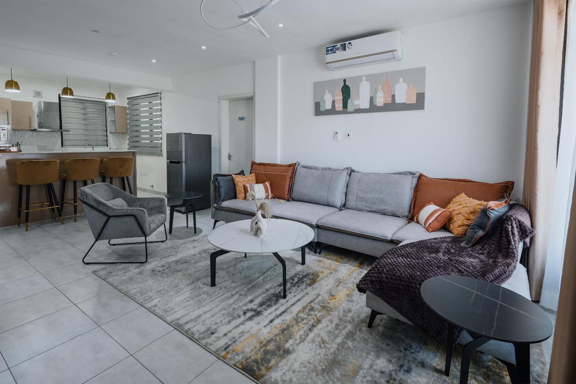 The Avery Apartments At Odomaa Place B, East Airport アクラ エクステリア 写真